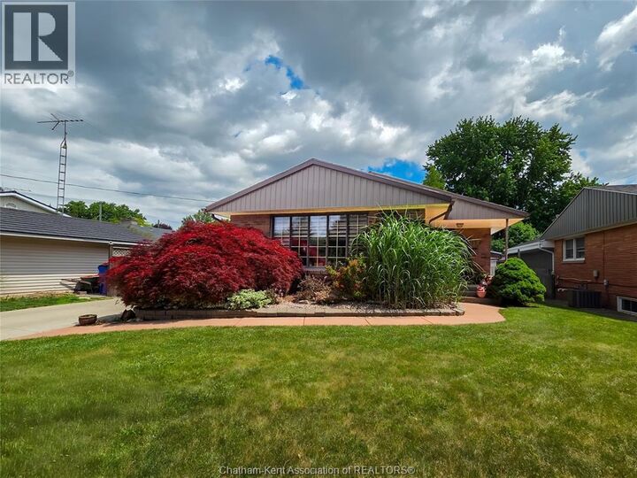 Property Photo: 211 Faubert Drive ON N7M 2Y6