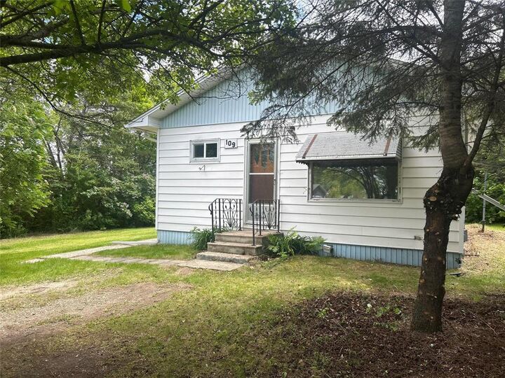 Property Photo: 109 Second Street West MB R0J 1X0
