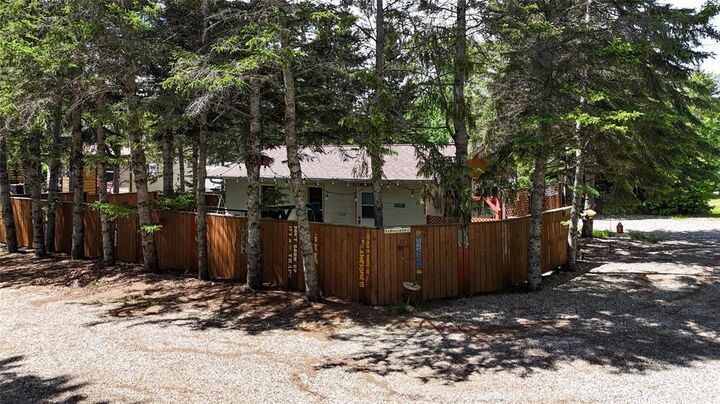 Property Photo: 80 Timothy Road MB R0J 1N0