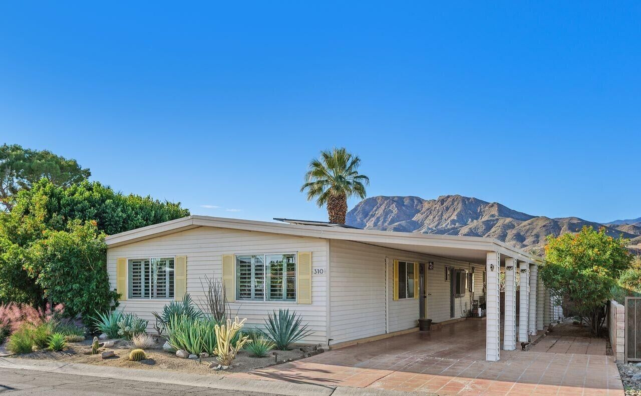 Property Photo: 310 Via Don Benito CA 92234