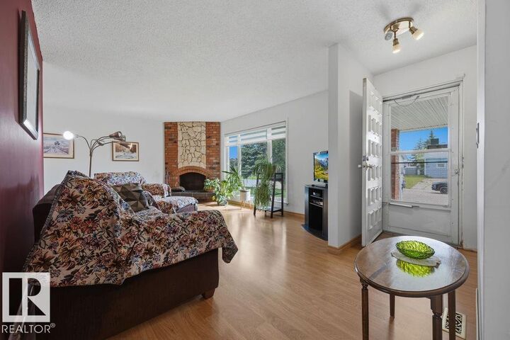 Property Photo: 14612 117A Street NW AB T5X 1K2