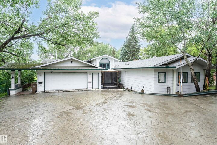 Property Photo: 53 Sturgeon Road AB T8N 0E8