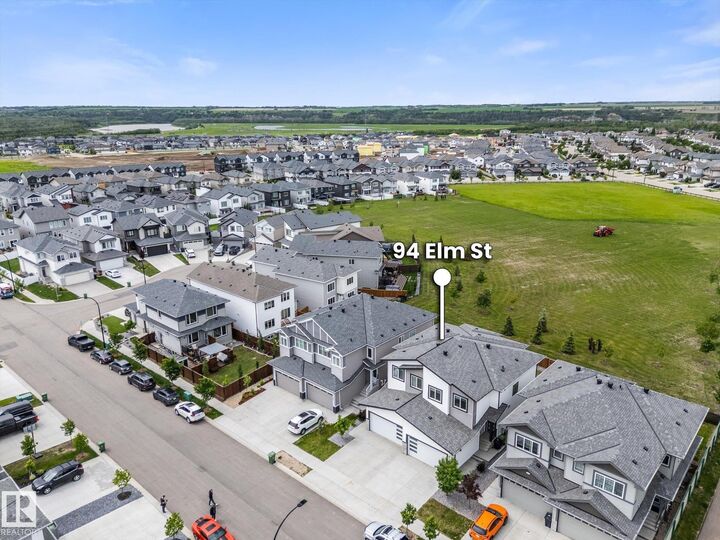 Property Photo: 94 Elm Street AB T8L 0X8