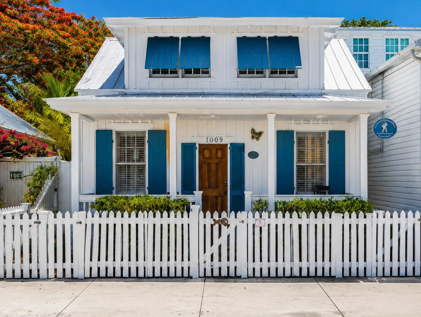 Property Photo: 1009 Whitehead Street FL 33040