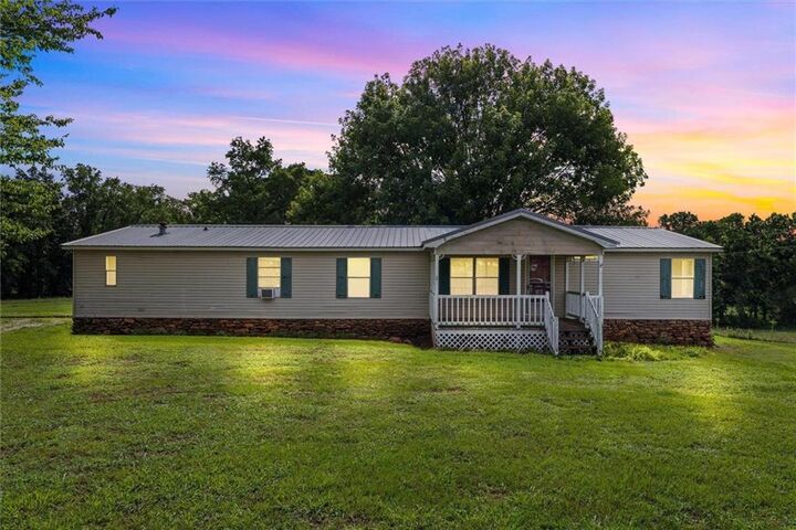 Property Photo:  40 Clackum Drive  GA 30182 