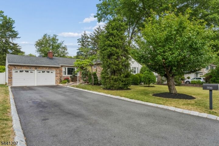 Property Photo:  336 Darby Ln  NJ 07092 