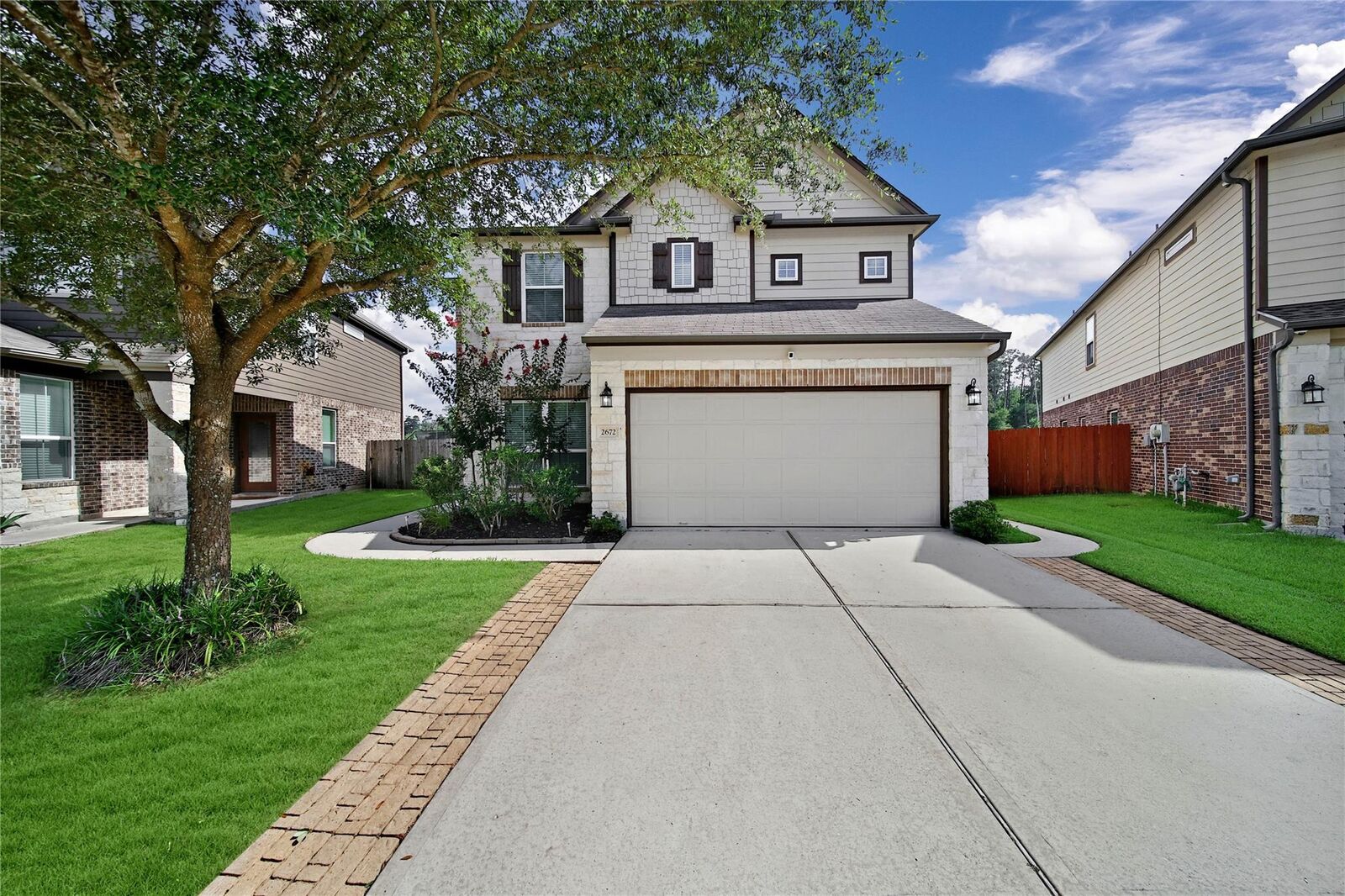 Property Photo: 2672 Magnolia Fair Way TX 77386