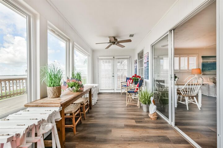 Property Photo:  1521 John Street  TX 77539 