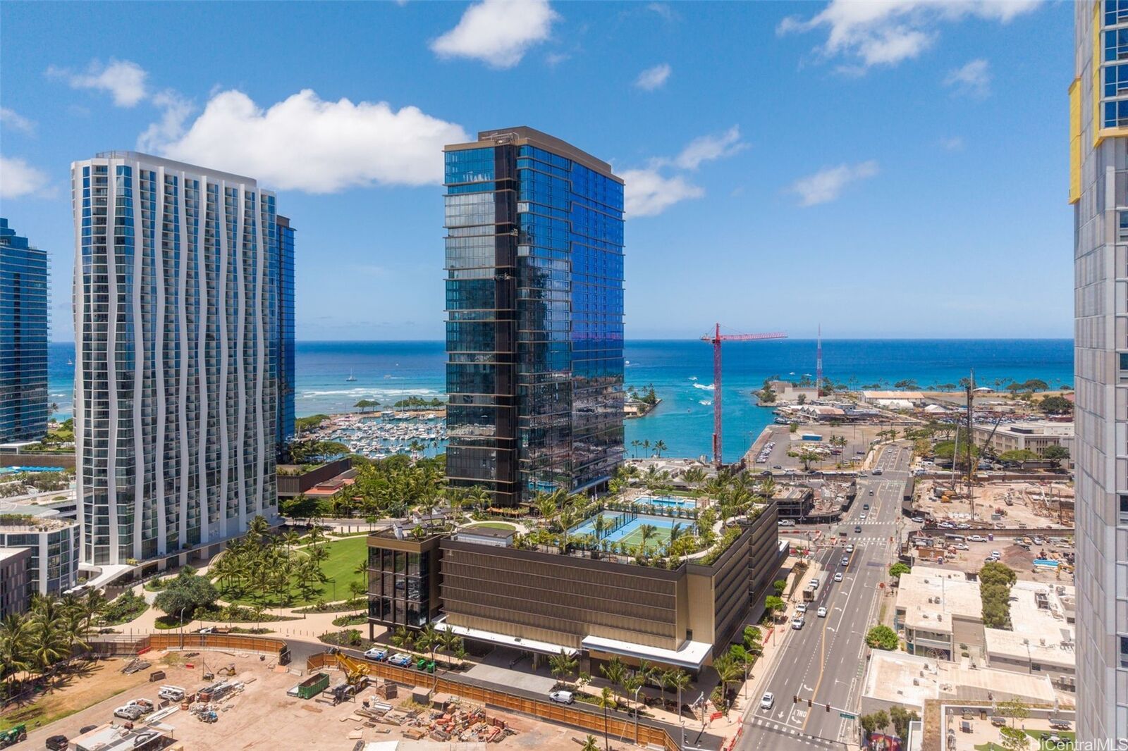 Property Photo:  333 Ward Avenue 2602  HI 96814 