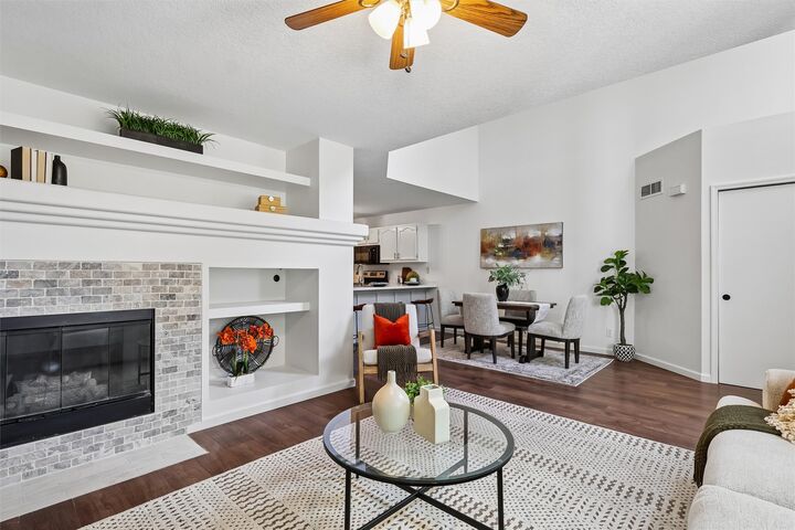 Property Photo:  1400 S 52nd Street 44  IA 50265 