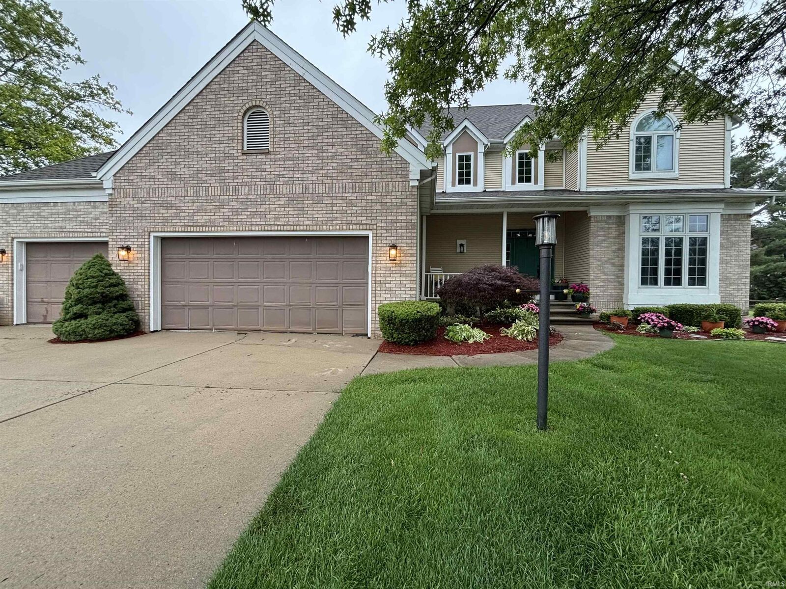 Property Photo:  50738 Pickett Ridge Court  IN 46530 