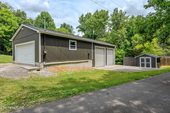 Property Photo: 105 Branum TN 37763