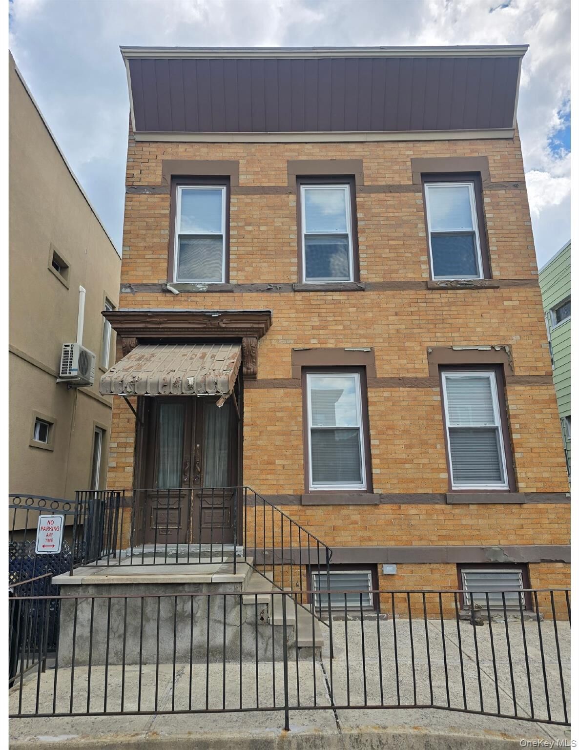 Property Photo:  72-37 66th Street 2  NY 11385 