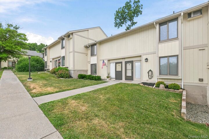 Property Photo:  15 Hammond Plaza  NY 12508 