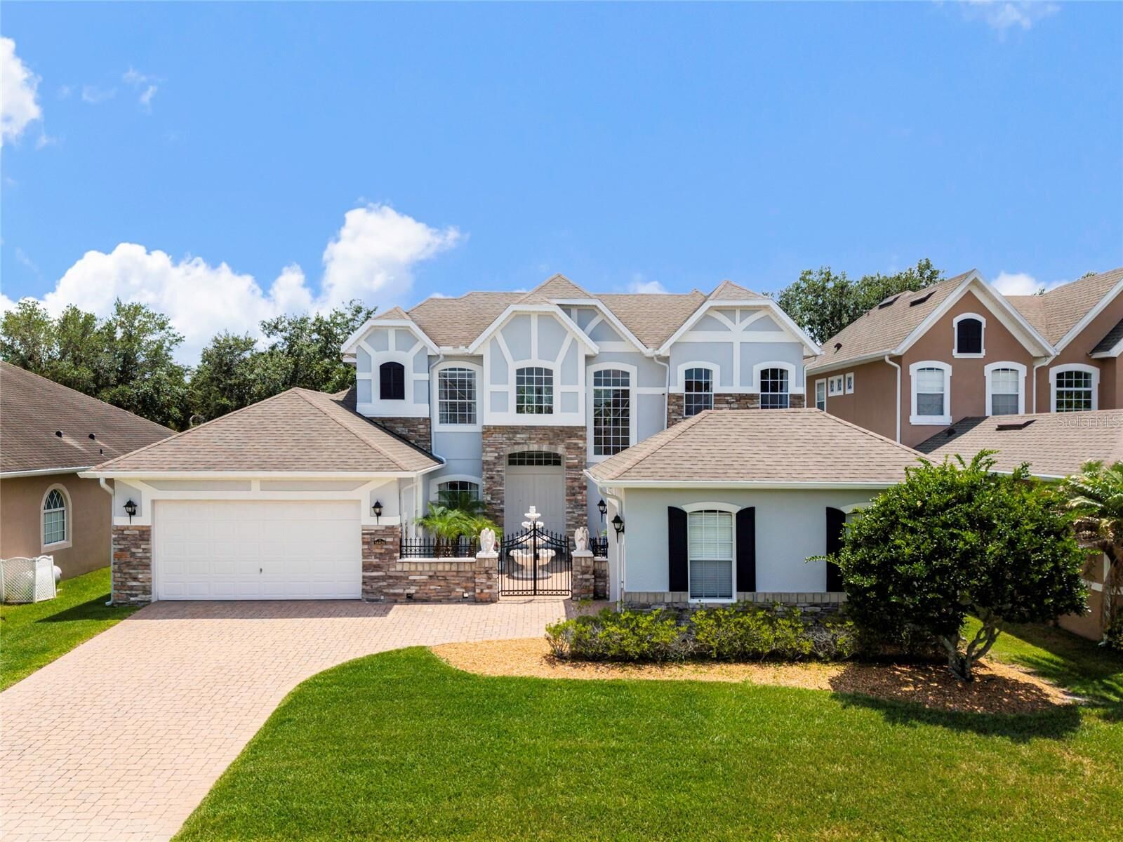 Property Photo:  16431 Bristol Lake Circle  FL 32828 