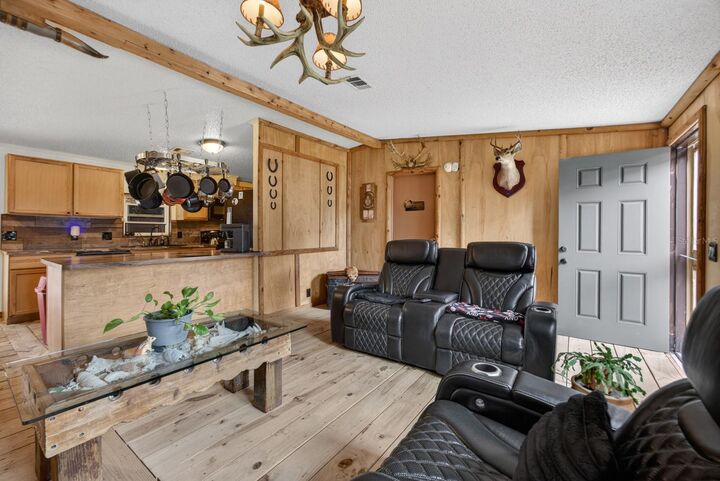 Property Photo: 15840 Bermuda Street FL 32828