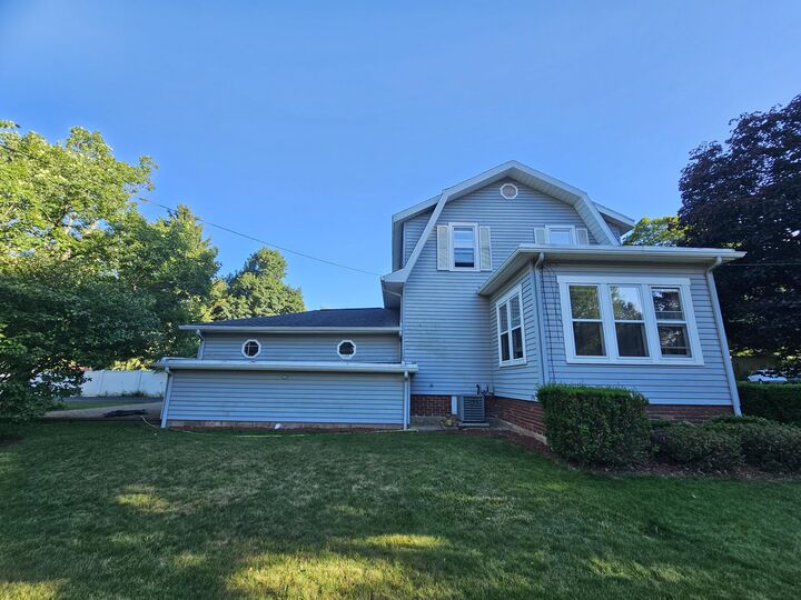 Property Photo: 117 S West MI 49242