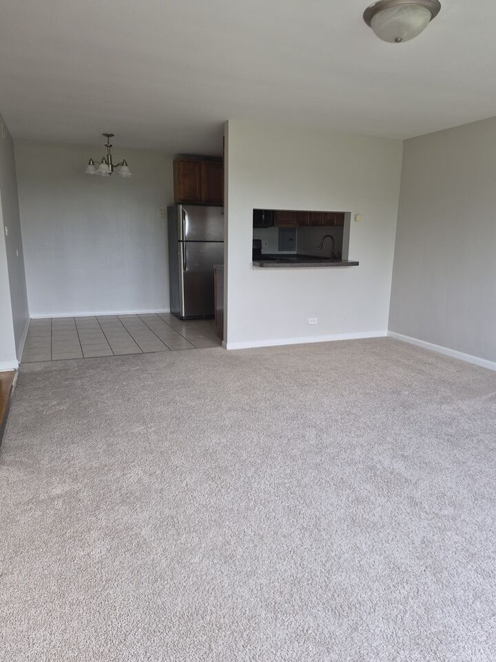 Property Photo: 4949 Church Street 301 IL 60077