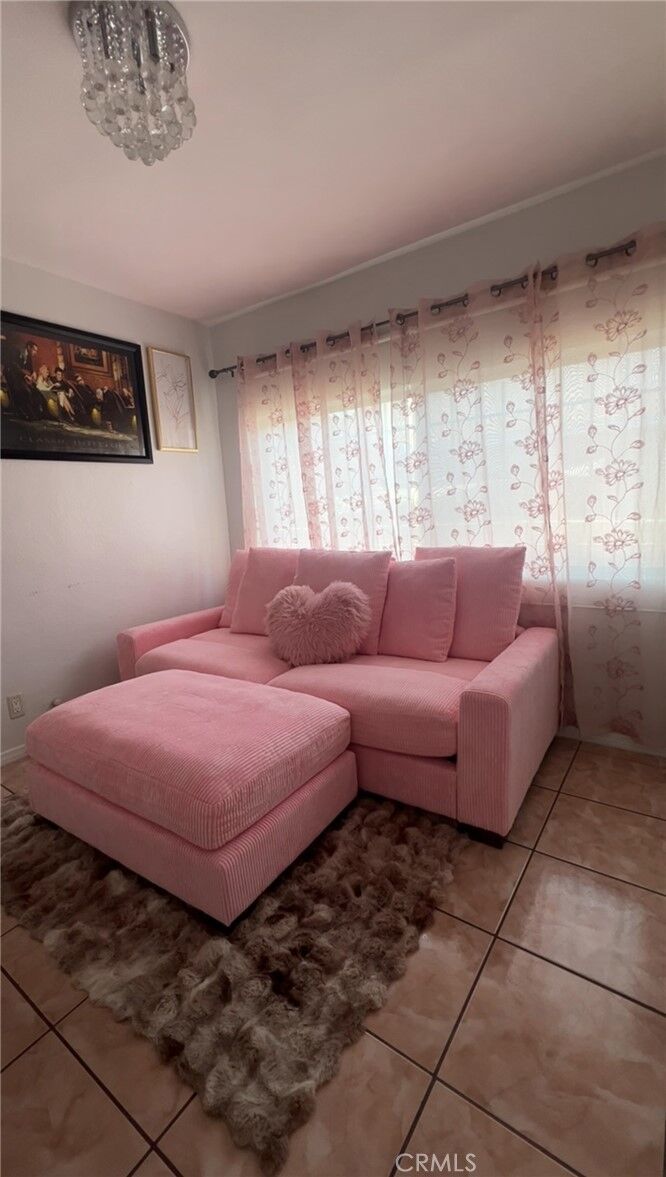 Property Photo:  1715 E 70th  CA 90001 