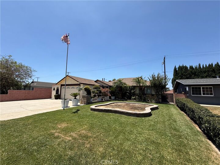 Property Photo: 221 S Ranburn CA 91702