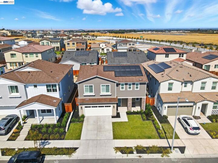 Property Photo: 5645 Sierra Trail Way CA 94531