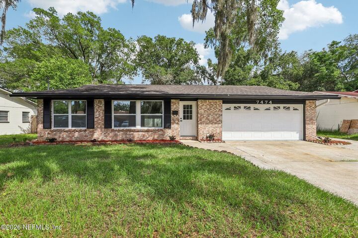 Property Photo:  7474 Deepwood Drive N  FL 32244 