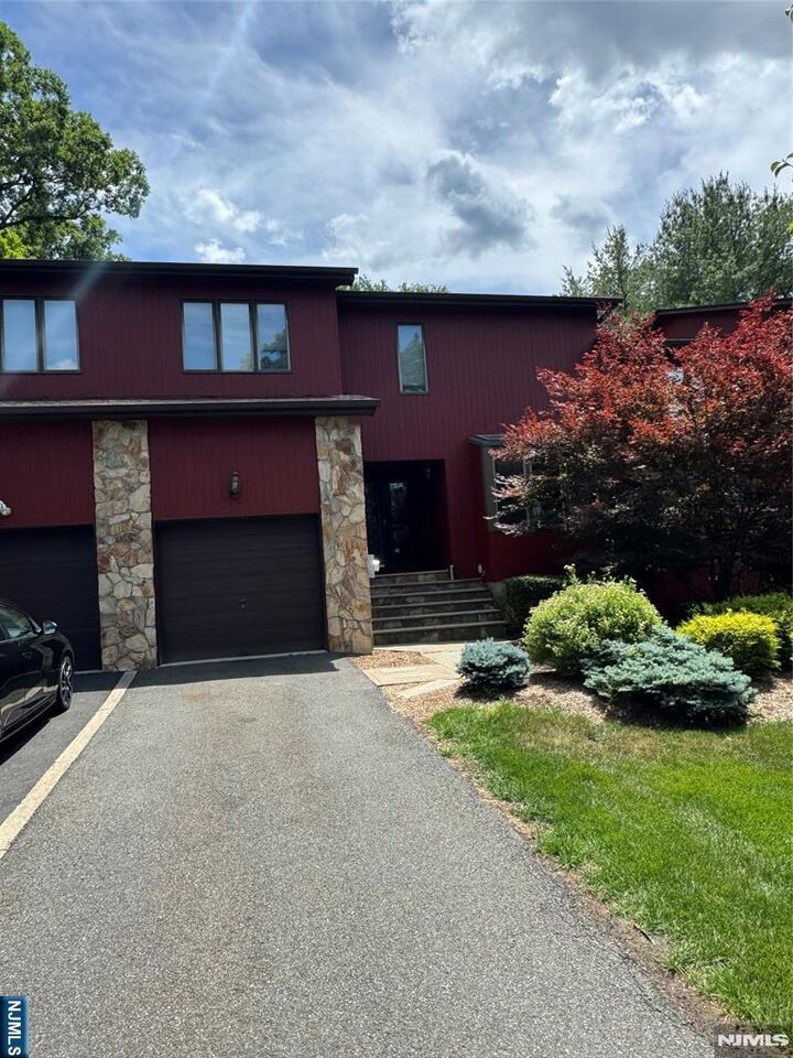 Property Photo:  244 Butternut Drive  NJ 07470 