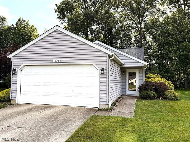 Property Photo:  1933 Candlewood Drive  OH 44011 