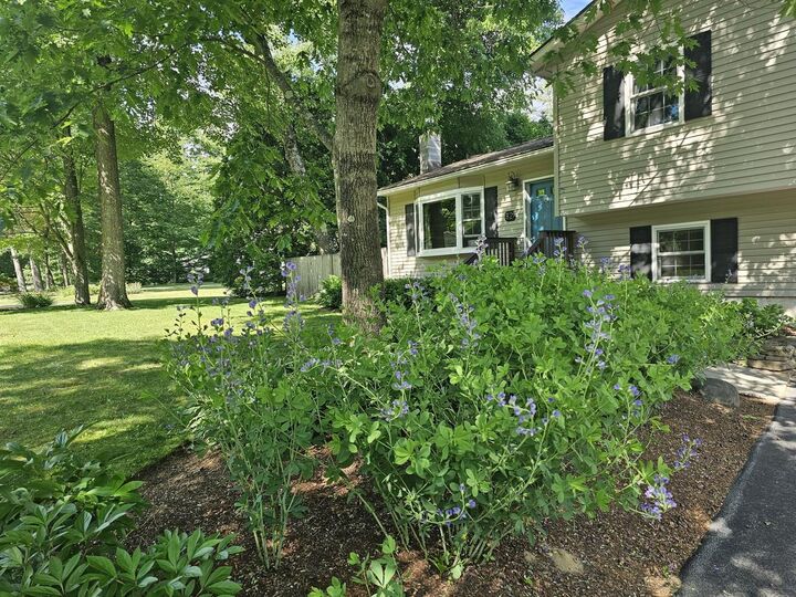 Property Photo: 32 Logwood Circle VT 05452