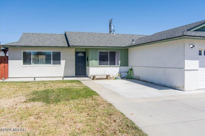 Property Photo:  1012 N Lupine Street  CA 93436 