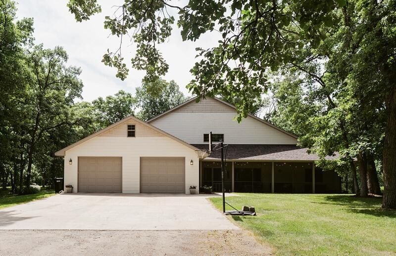 Property Photo:  17137 Walk About Lane  MN 56373 