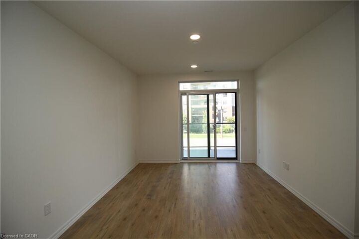 Property Photo: 181 Elmira Road S 203 ON N1K 0E3