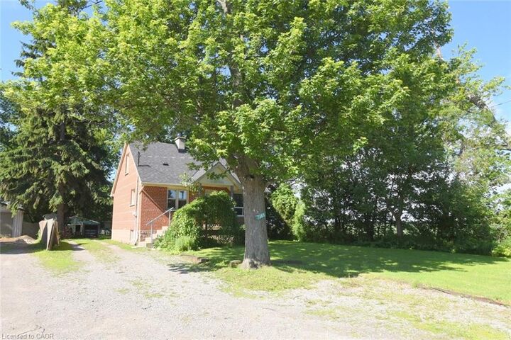 Property Photo:  7381 Airport Road E  ON L0R 1W0 