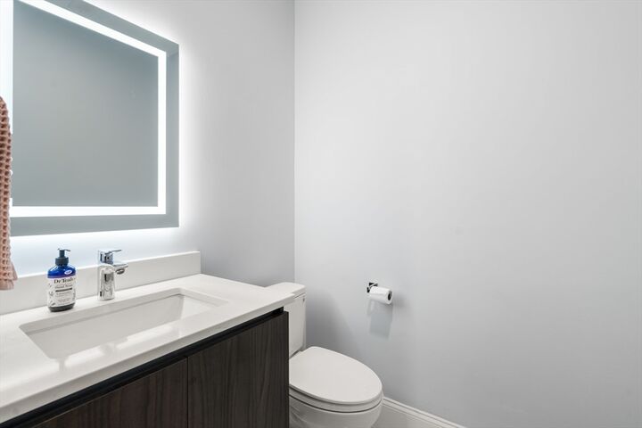 Property Photo: 32 Pearl St 4 MA 02125