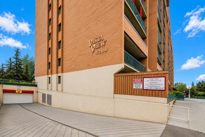 Property Photo:  5204 Dalton Drive NW 106  AB T3A 3H1 