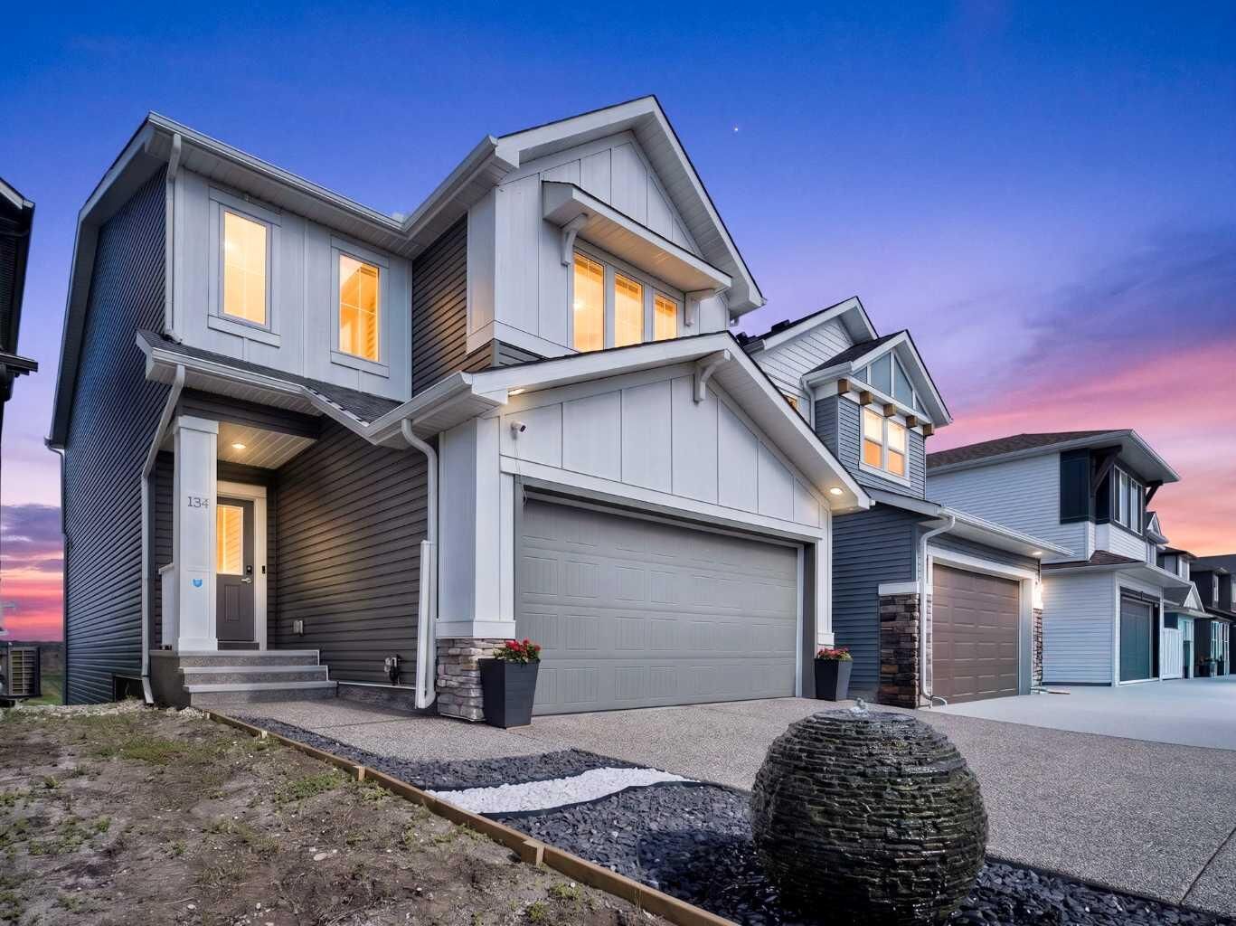 Property Photo: 134 Hotchkiss Manor SE AB T3S 0J5