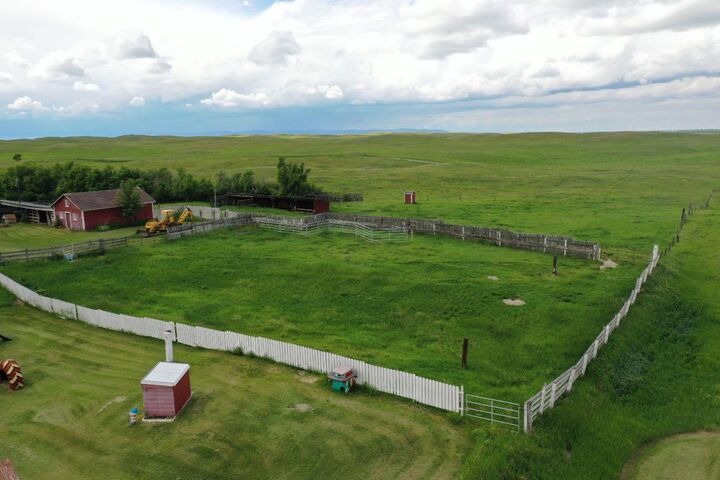 Property Photo: 70046ab Rr264 AB T0L 0Z0