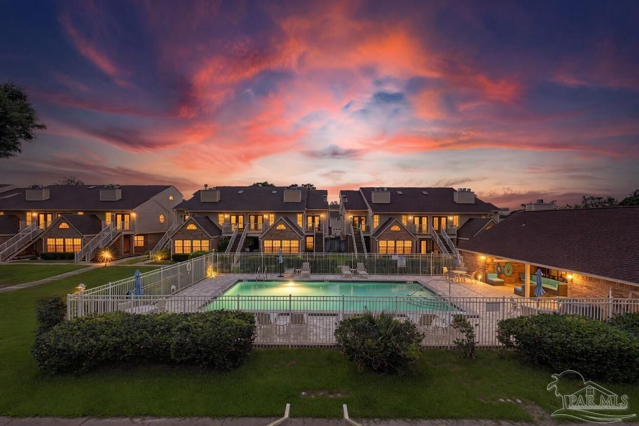 Property Photo: 5001 Grande Dr 721 FL 32503