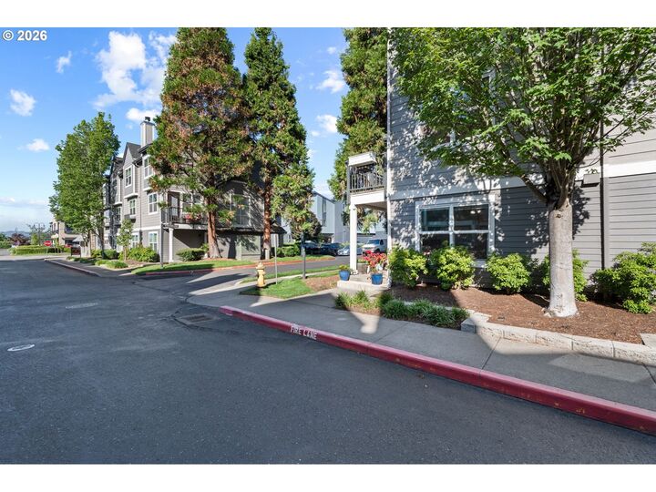 Property Photo: 1728 SE Halyard Ln WA 98661
