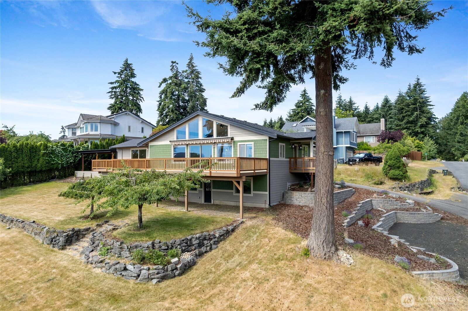 Property Photo:  1268  Pilchuck Dr Fi  WA 98333 