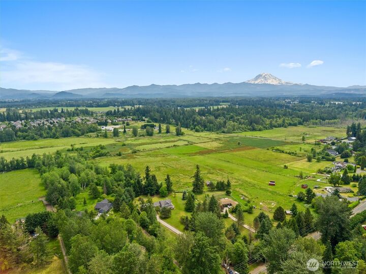 Property Photo:  7419  214th Ave E  WA 98391 