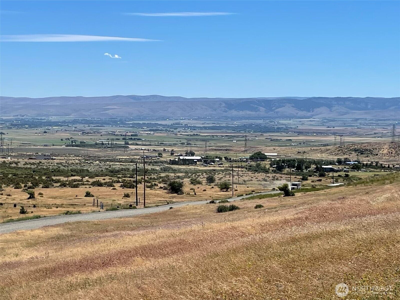 Property Photo: 20 Xxx Robbins Road Rd WA 98926