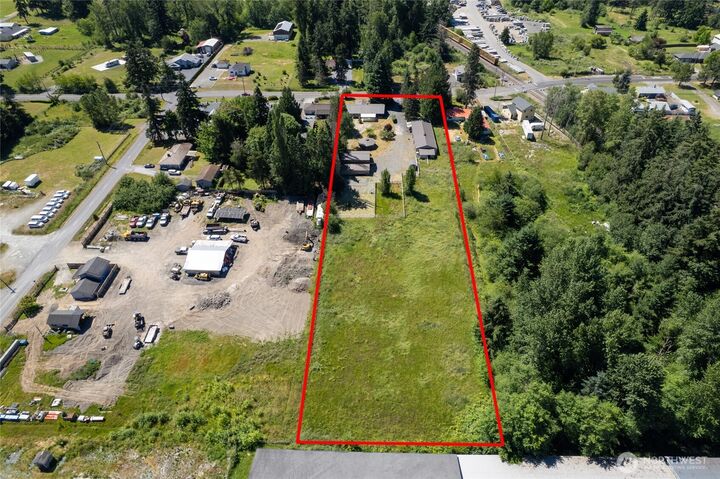 Property Photo:  2301  120th Street E  WA 98445 