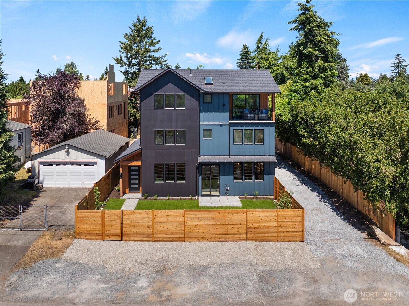 Property Photo: 510 N 92nd Street WA 98103
