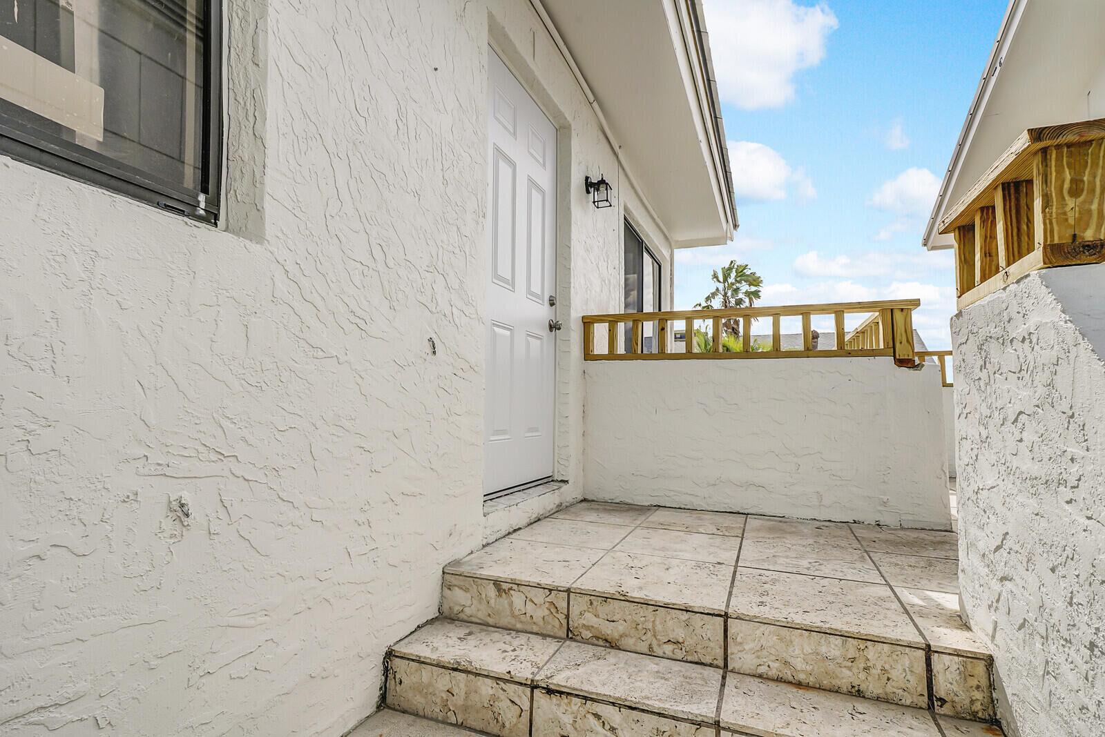 Property Photo:  652 Hernando Street C  FL 34949 