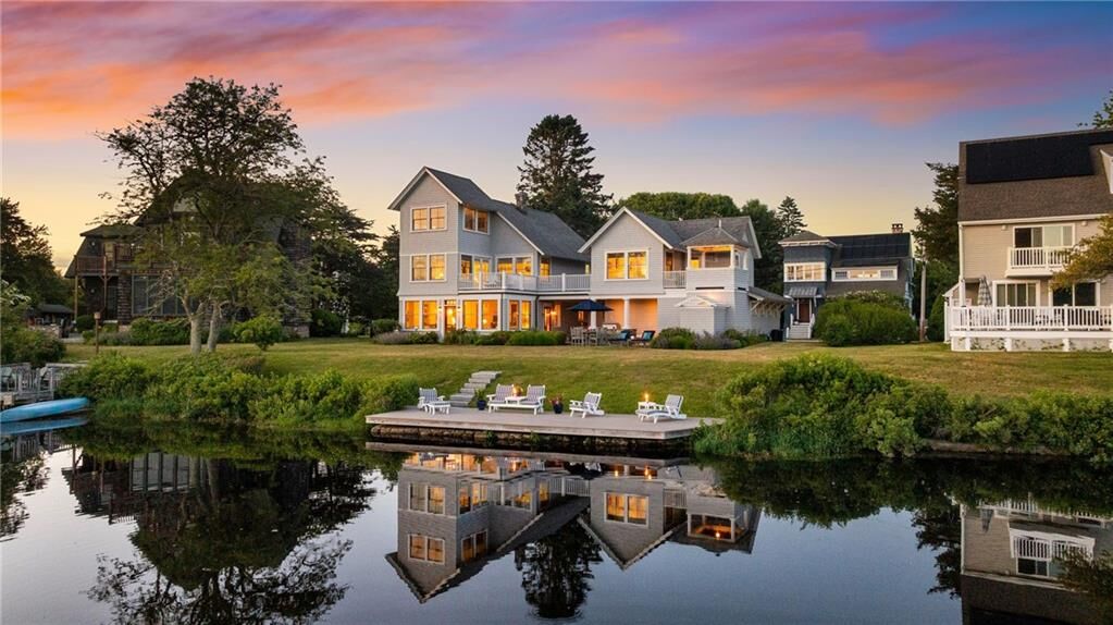 Property Photo:  19 Teal Drive  RI 02879 
