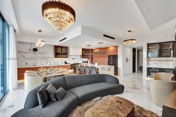 Property Photo: 3300 NE 188th St 210 FL 33180