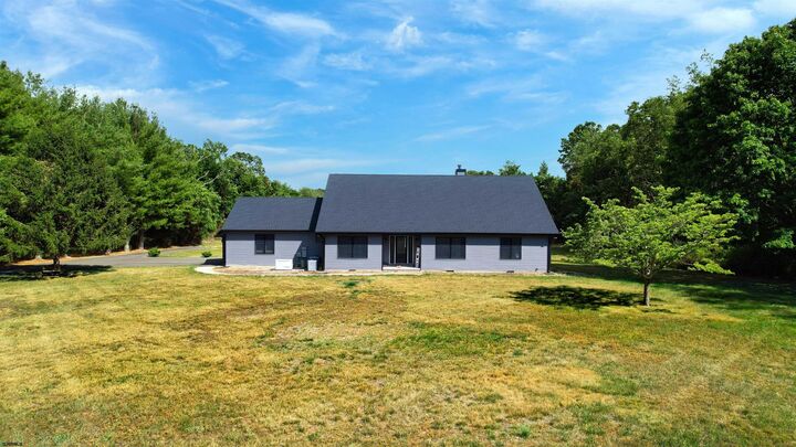 Property Photo:  811 Darmstadt Ave  NJ 08215 