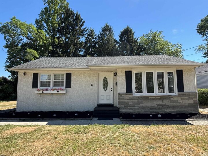 Property Photo:  11 Oxford Dr  NJ 08244 