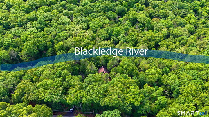Property Photo:  409 Jones Hollow Road  CT 06447 